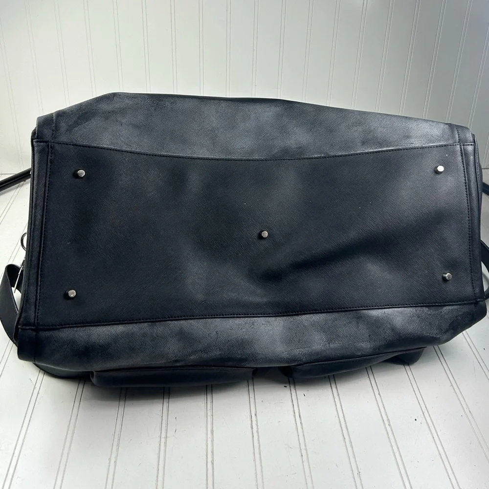 Hook + Albert Black Leather Weekender Garment Bag Unisex $590